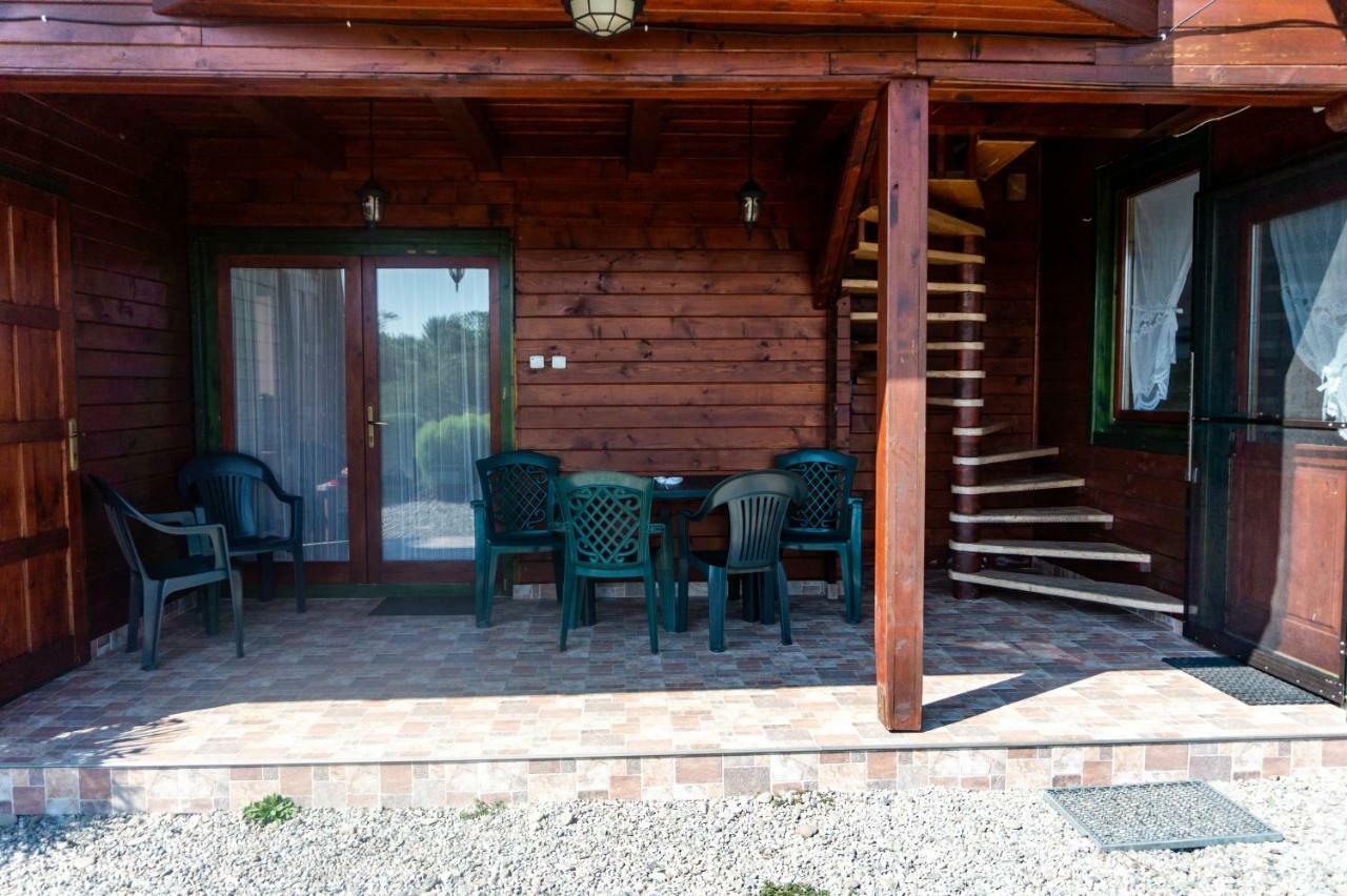 Casa De Vacanta Roua Diminetii 贝克良 外观 照片