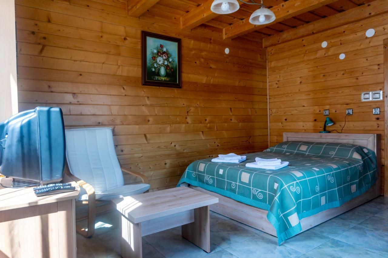 Casa De Vacanta Roua Diminetii 贝克良 外观 照片
